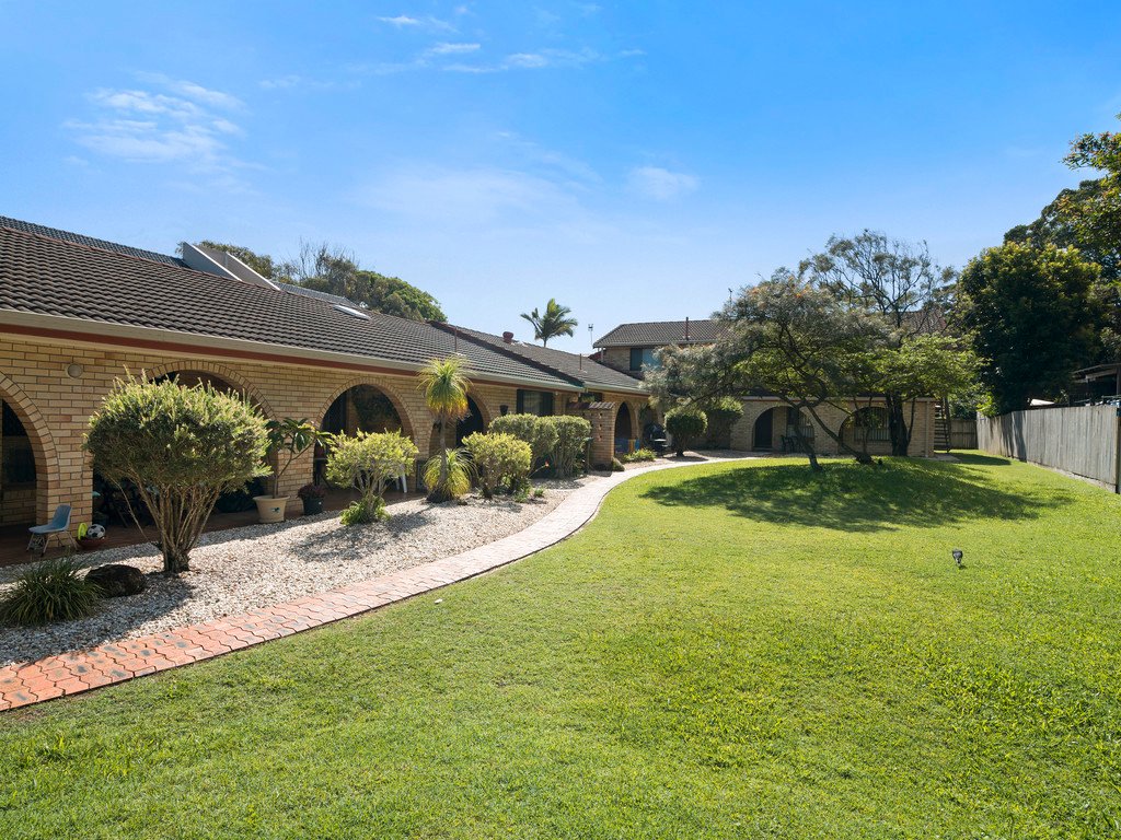 3/7 Nineteenth Avenue PALM BEACH 1