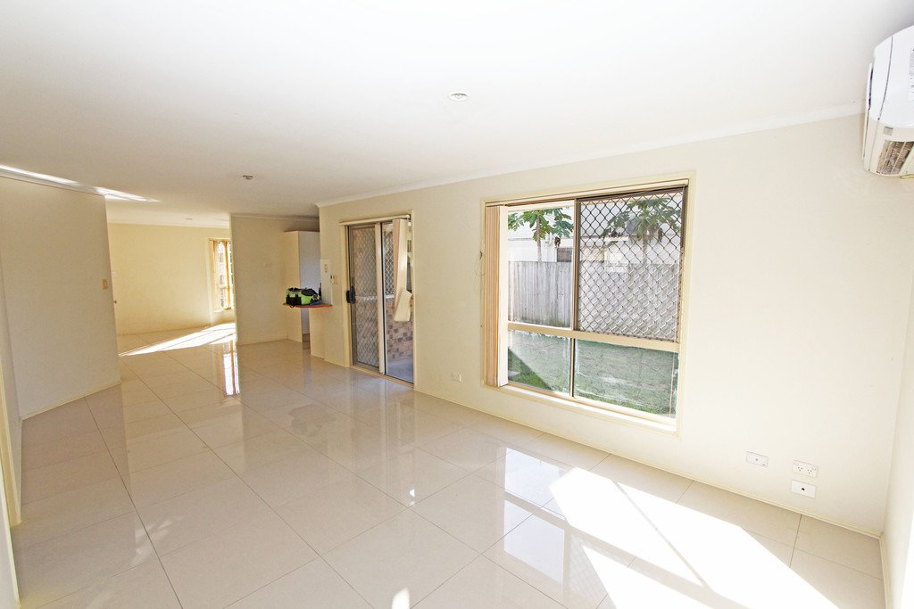 37 Oakdale Avenue NERANG 4