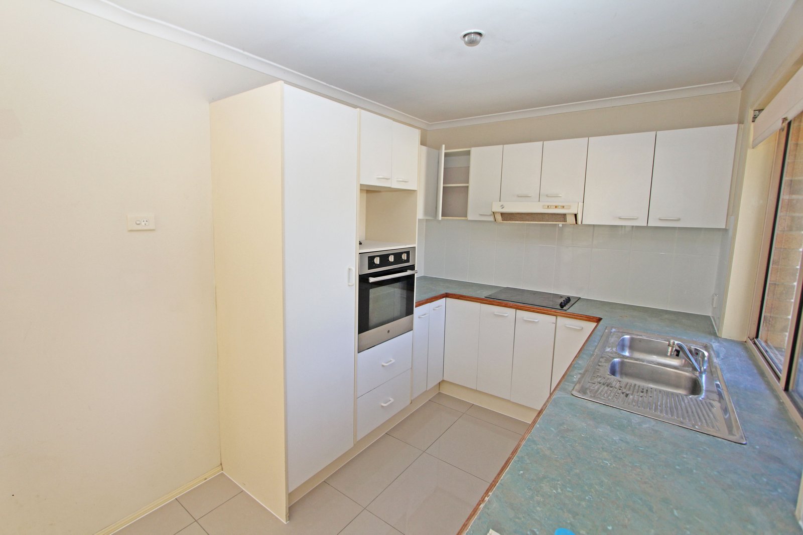 37 Oakdale Avenue NERANG 5
