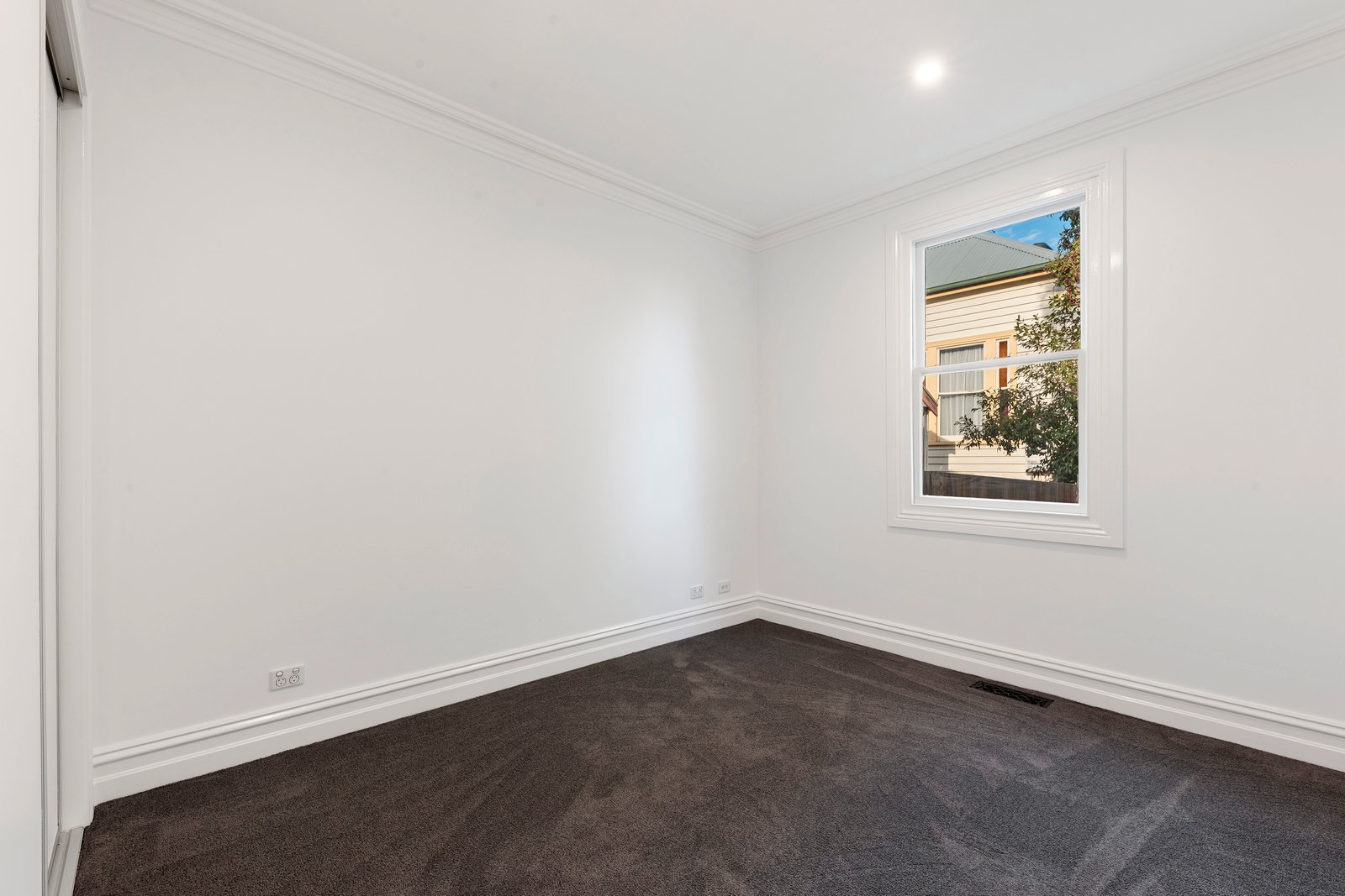 37 Old Violet Street BENDIGO 10