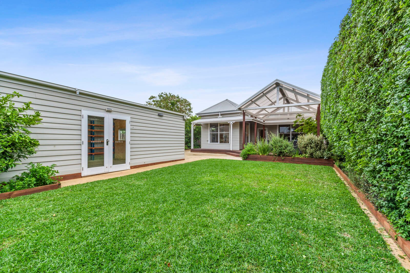 Gallery: 37 Ormond Road