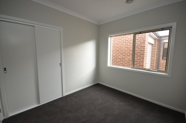 Gallery: 37 Orpington Crescent