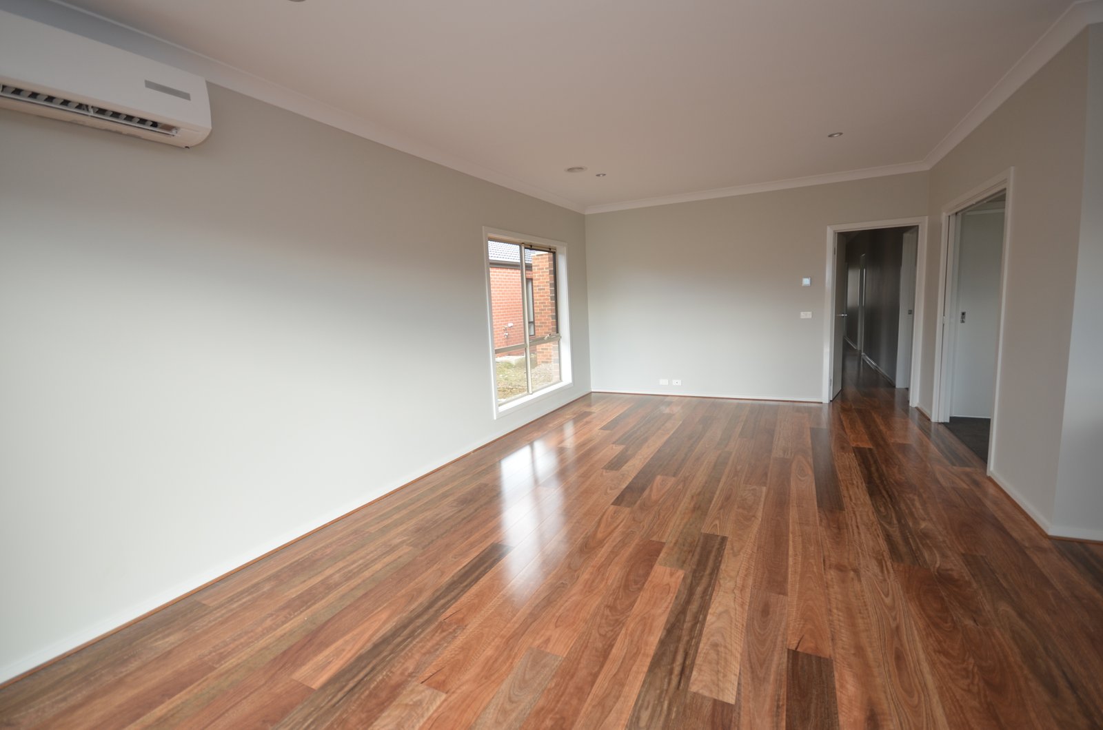 Gallery: 37 Orpington Crescent