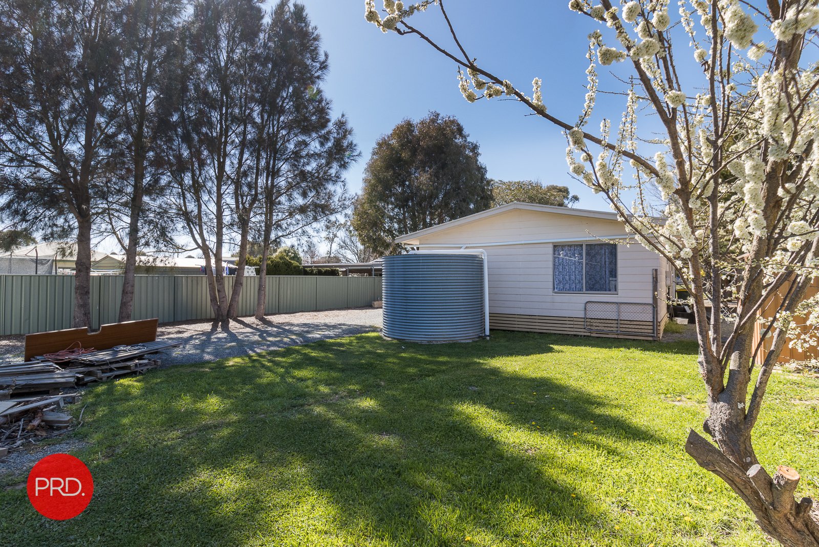 37 Osborne Street BUNGENDORE 13