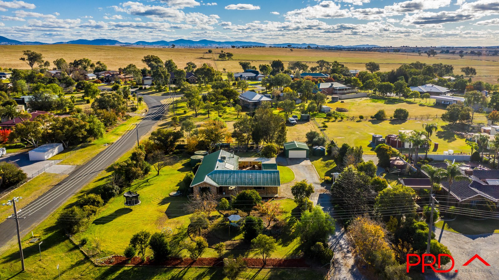 37 Pages Lane TAMWORTH 3