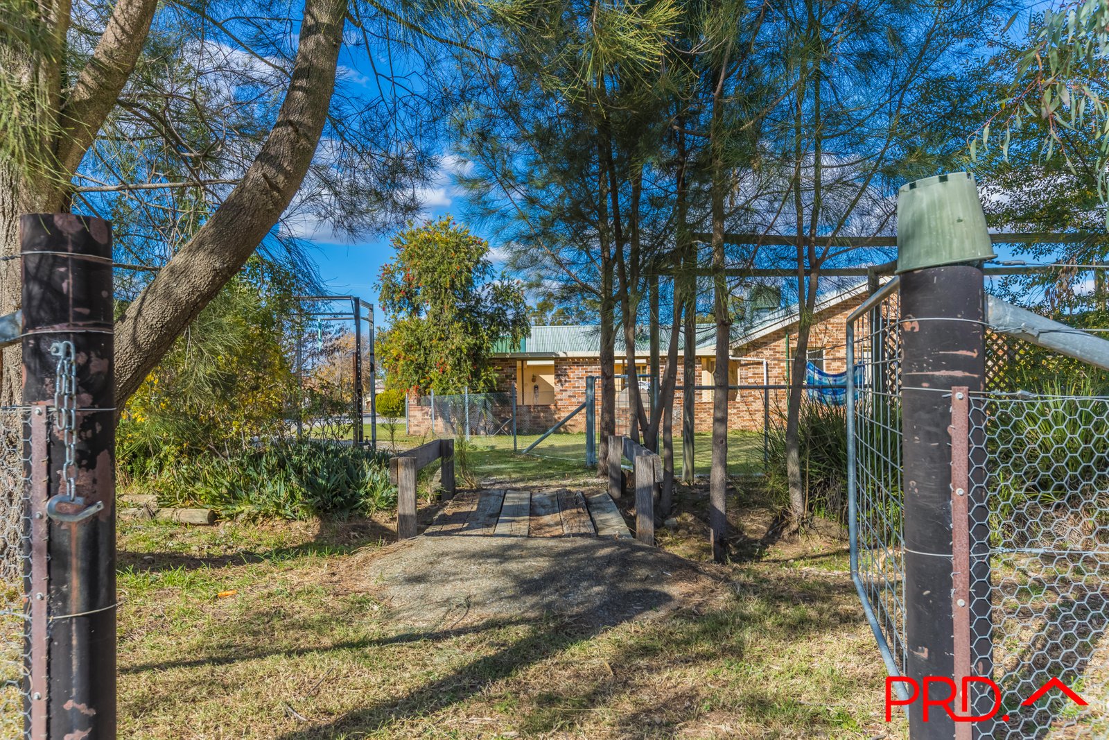 37 Pages Lane TAMWORTH 26