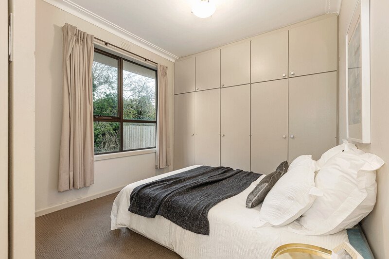 Gallery: 37 Pauls Crescent