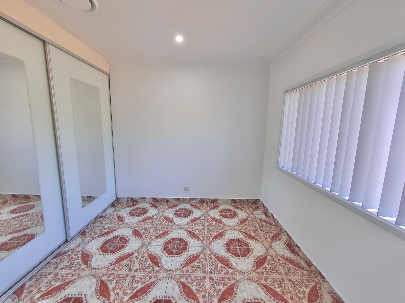 37 Pearce Street LIVERPOOL 4