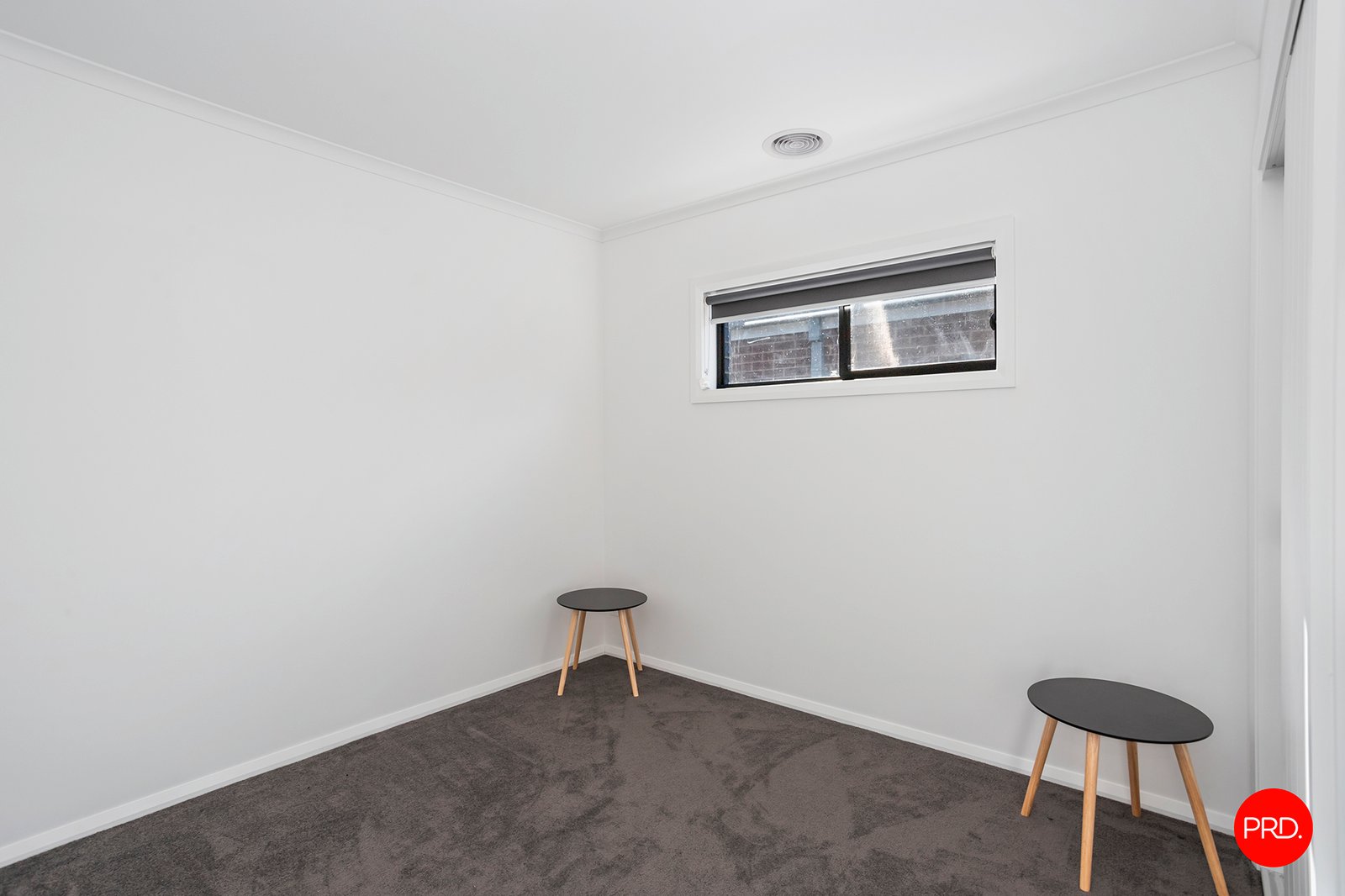 37 Pembroke Drive MARONG 15