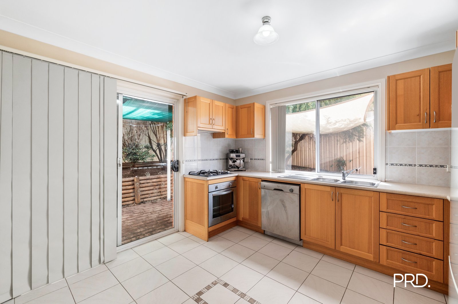 37 Ploughman Crescent WERRINGTON DOWNS 5