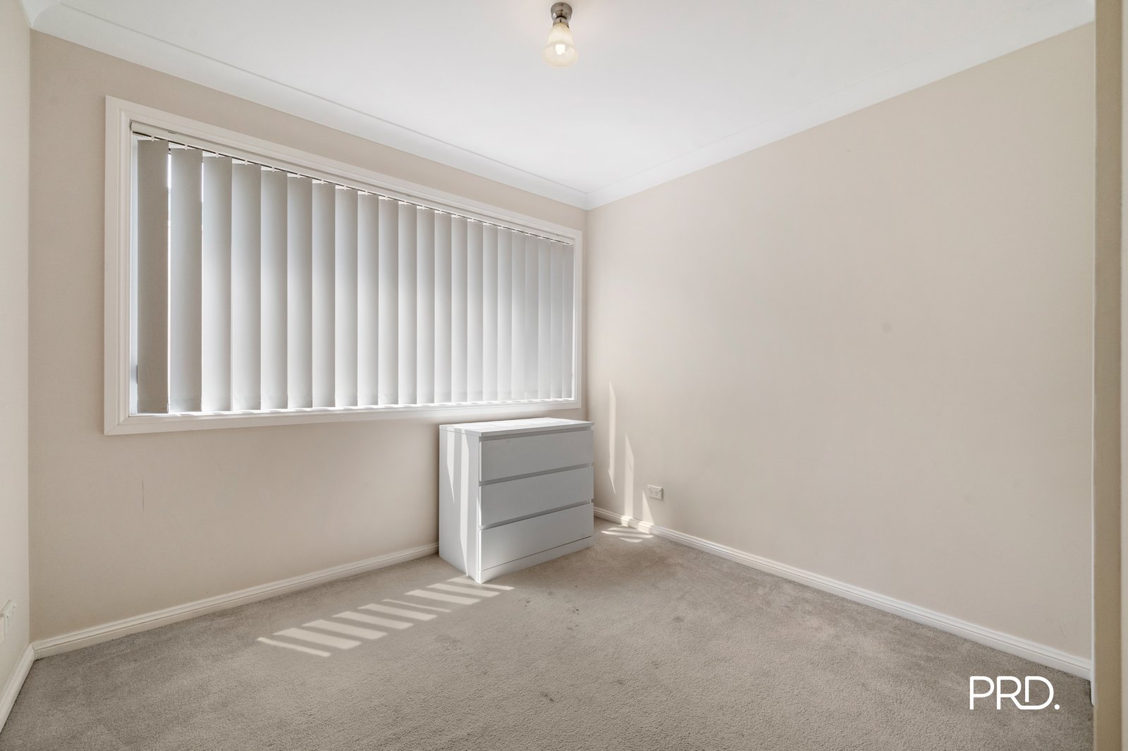 37 Ploughman Crescent WERRINGTON DOWNS 8