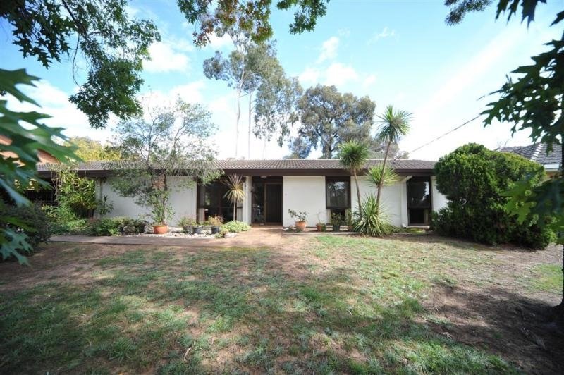 37 Putnam Avenue STRATHDALE 1