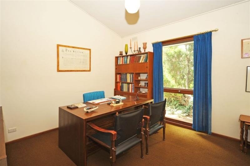 37 Putnam Avenue STRATHDALE 7