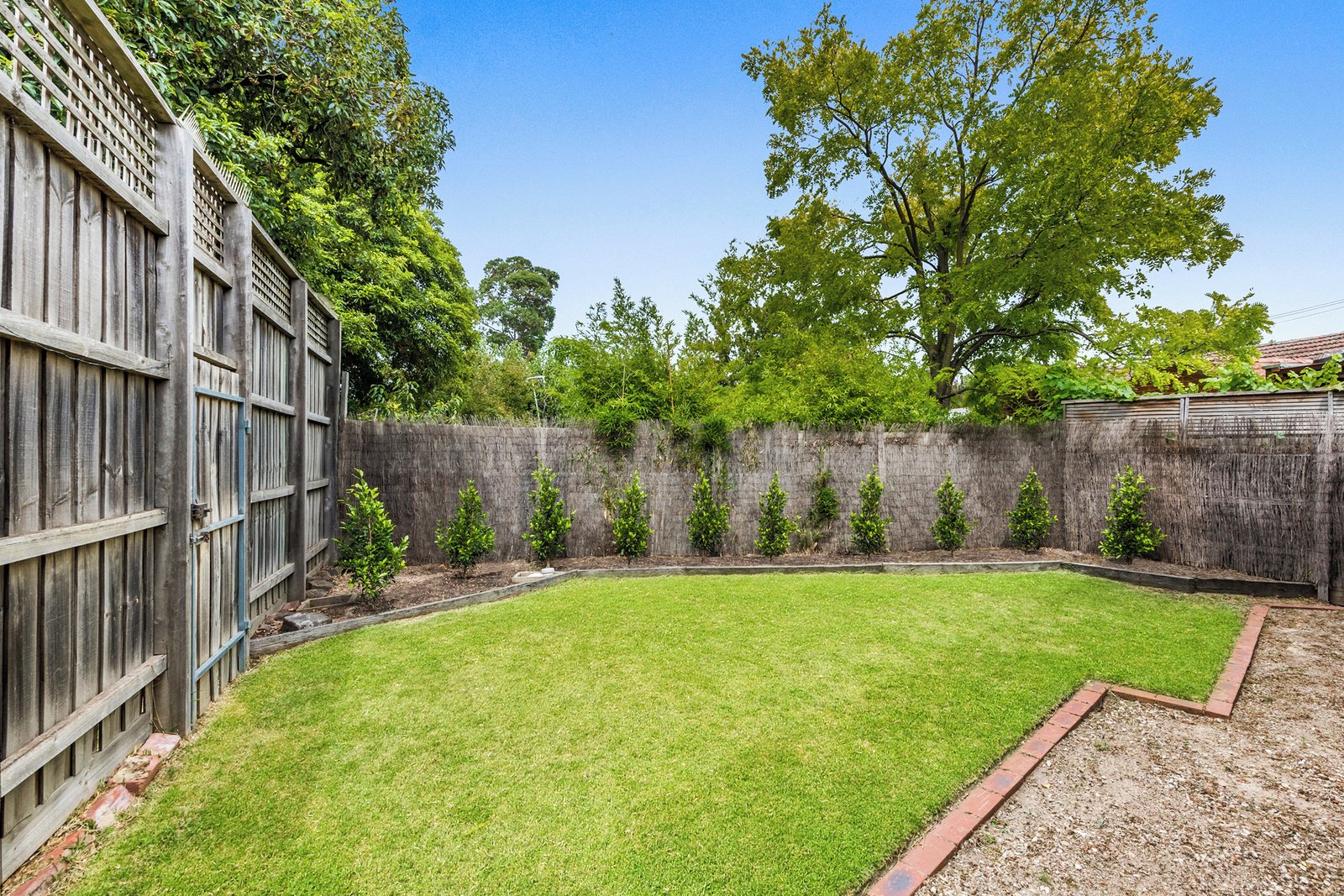 37 Queens Parade, Glen Iris, 3146