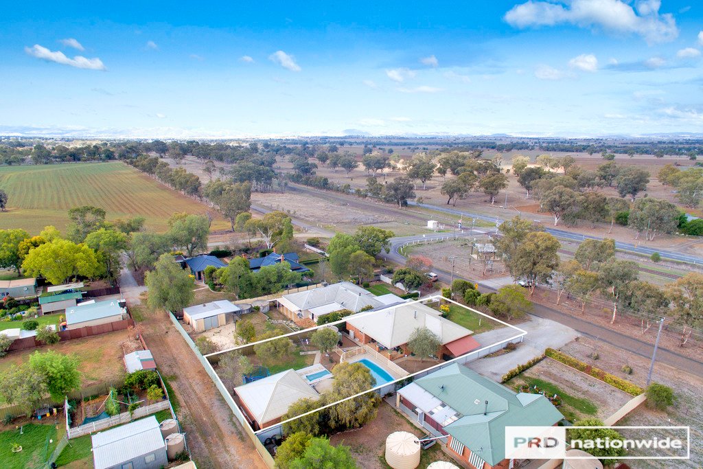 37 Railway Ave  DURI 15
