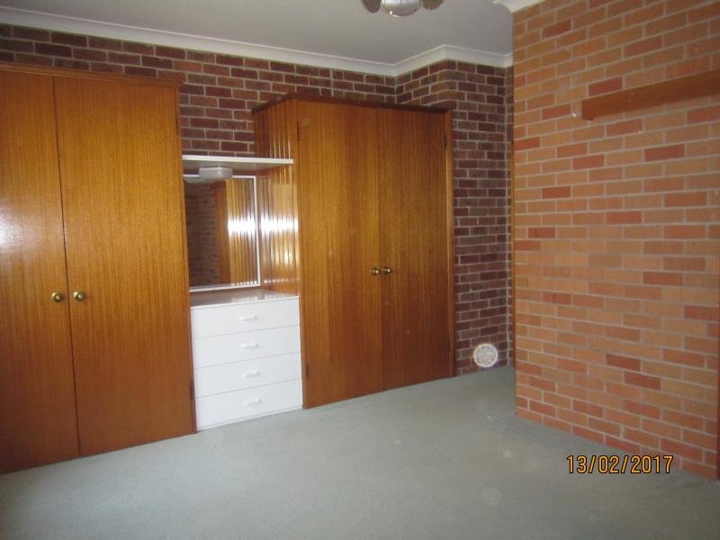 37 Railway Avenue TAMWORTH 3