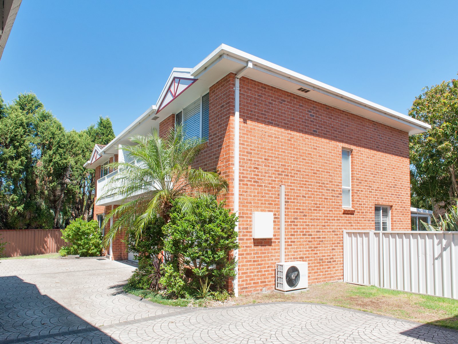 3/7 Reef Close FINGAL BAY 11