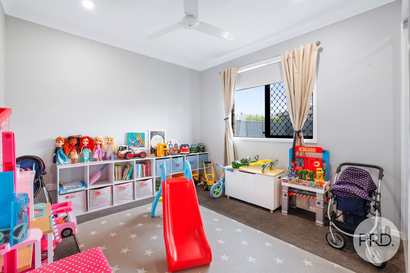 37 Reginald Drive KOOTINGAL 14