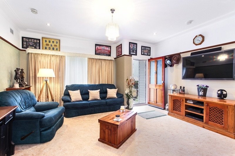 37 Riverview St  TAMWORTH 5