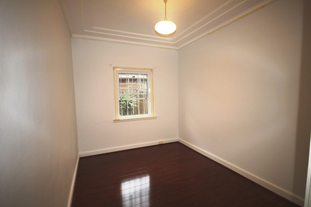 37 Robert Street SANS SOUCI 4