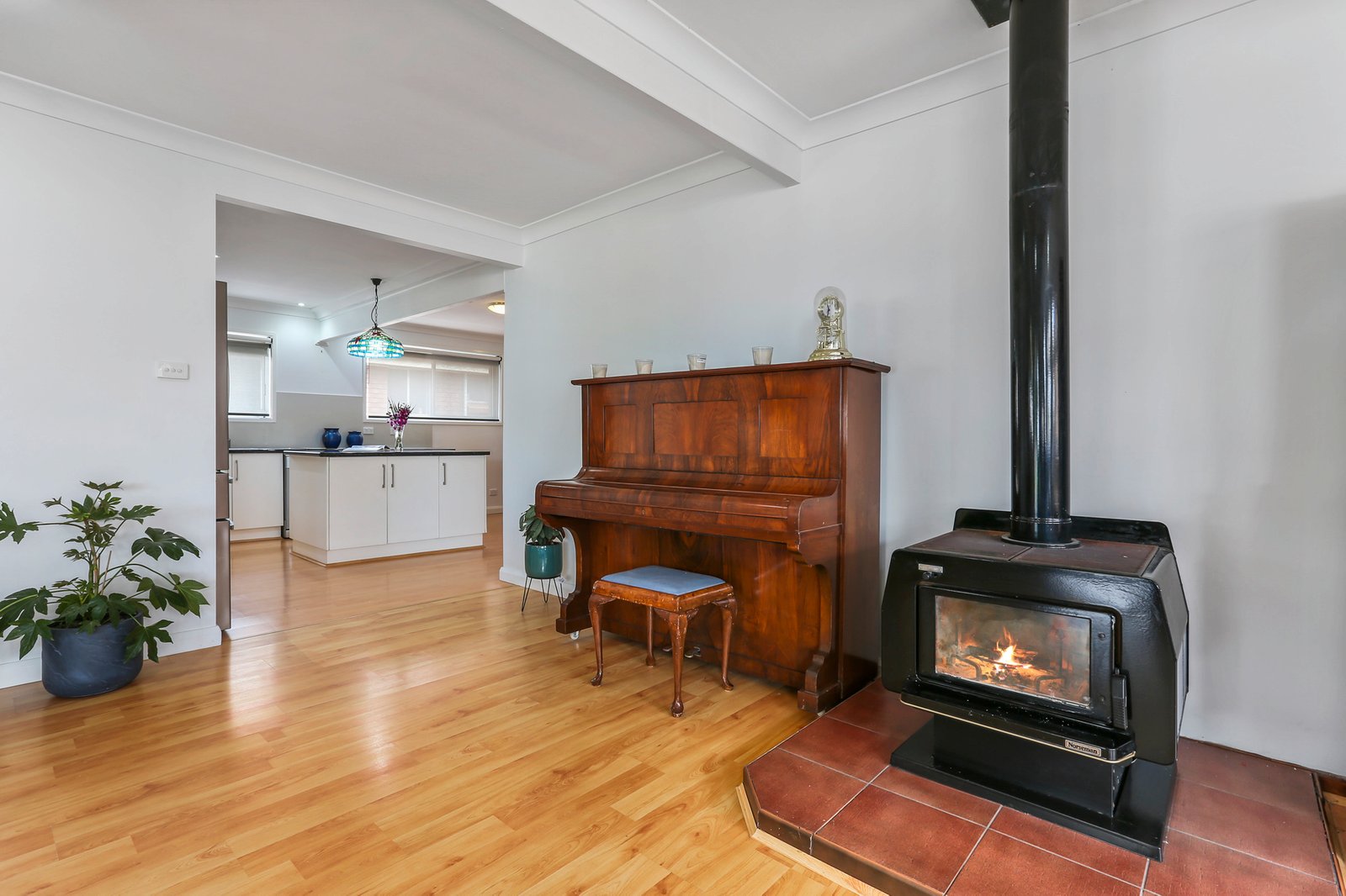 37 Rogers Ave  KANAHOOKA 6
