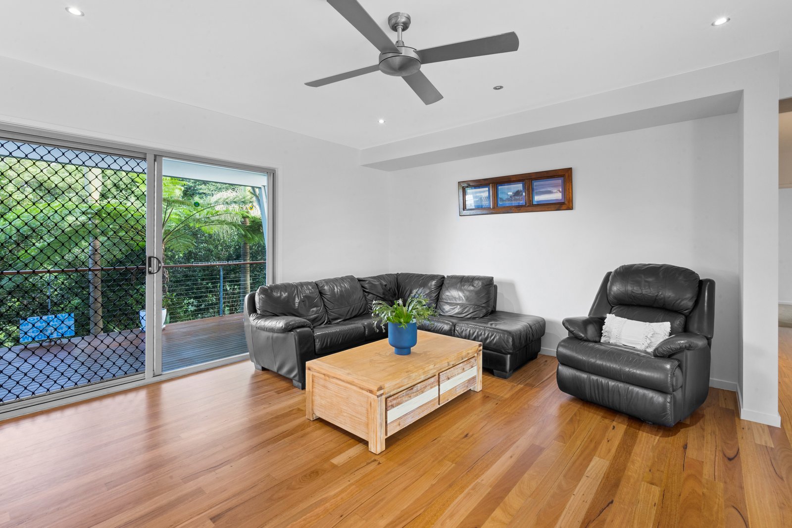 37 Samuel Drive TALLEBUDGERA 8
