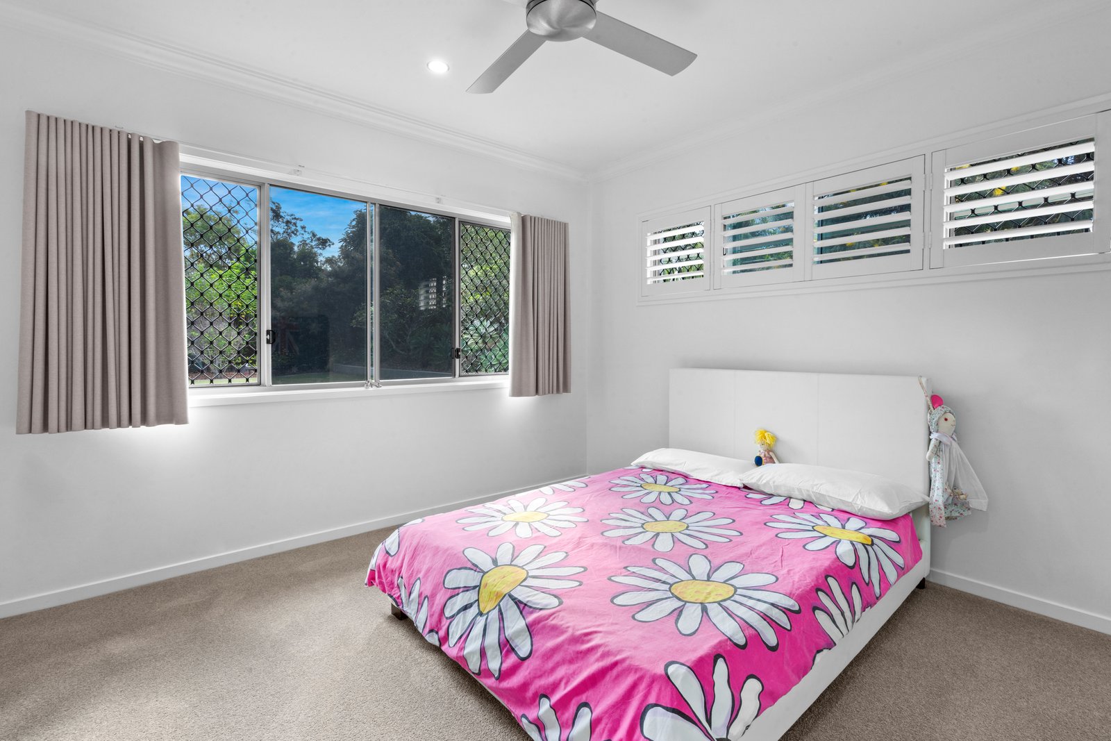 37 Samuel Drive TALLEBUDGERA 19