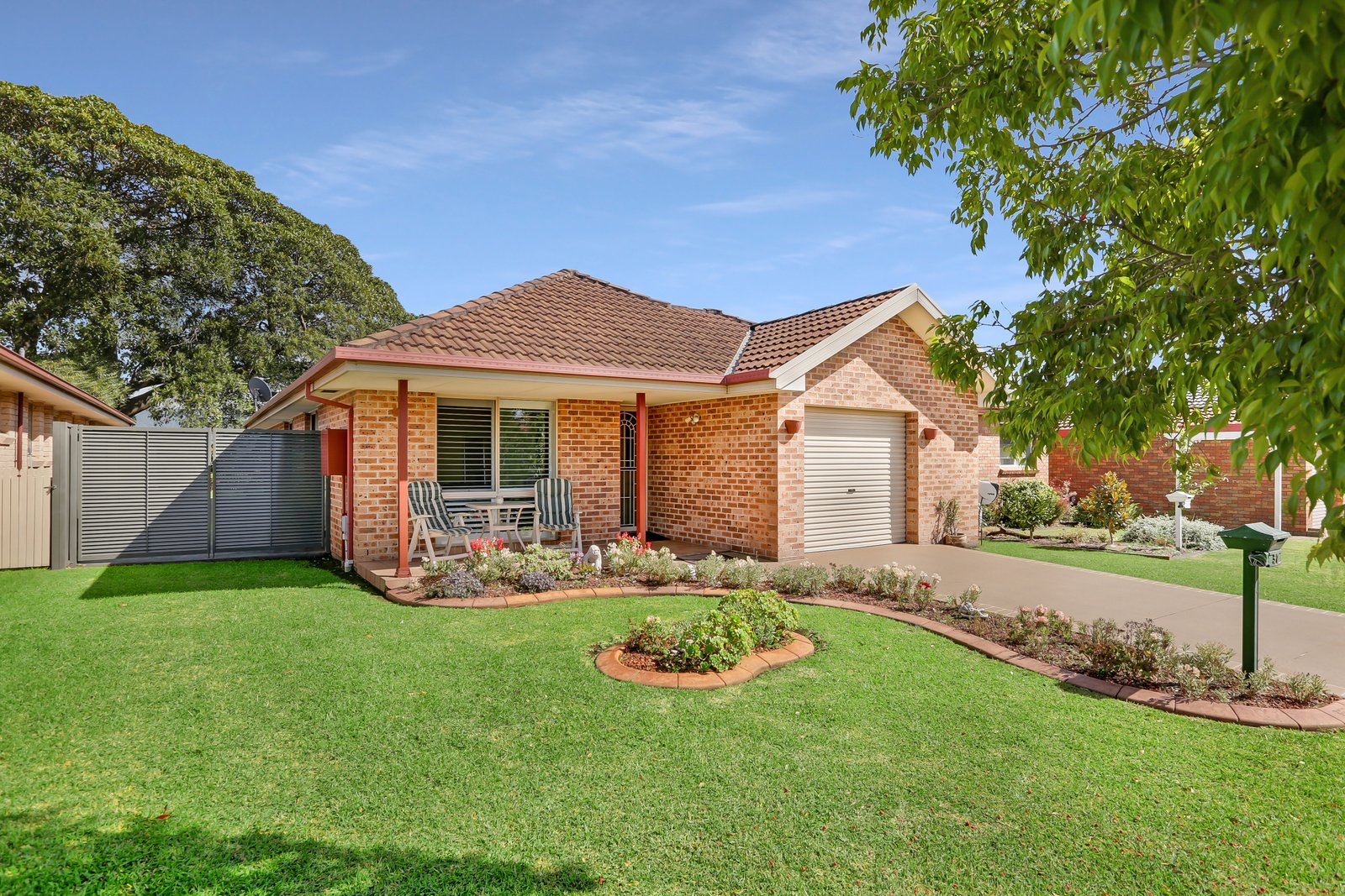 37 Sanderson Road KANAHOOKA 1