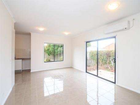 Gallery: 3/7 Saturn Street