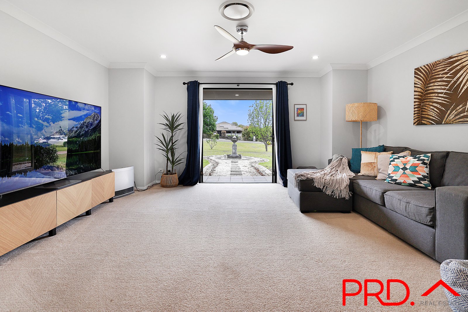37 Sequoia Drive TAMWORTH 15