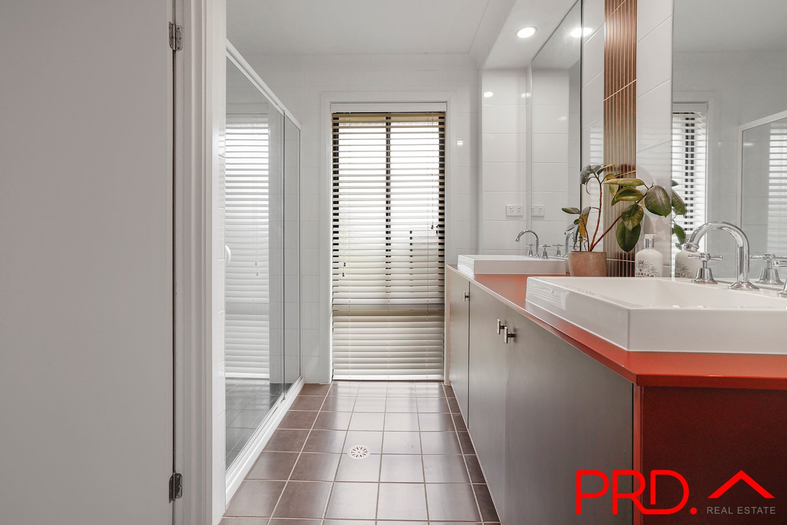 37 Sequoia Drive TAMWORTH 18