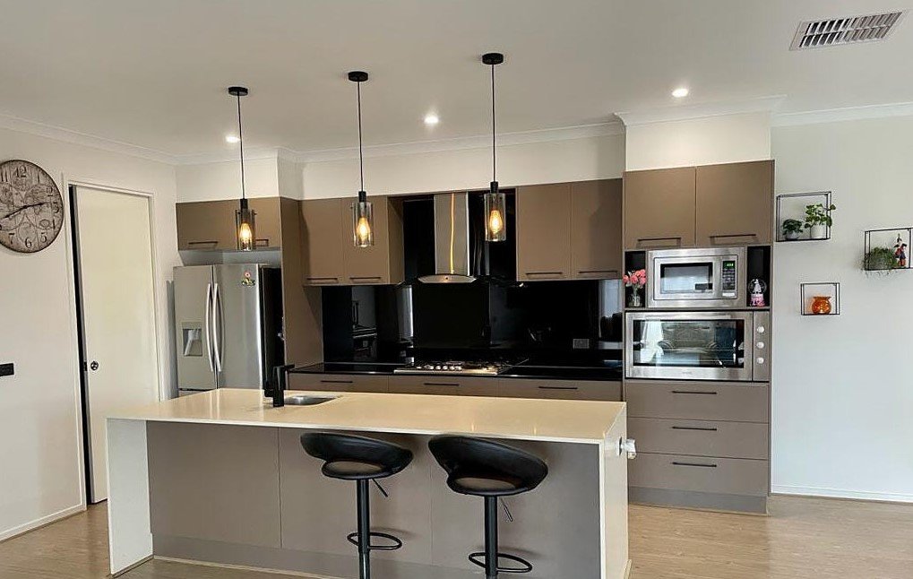 Gallery: 37 Shortridge Drive