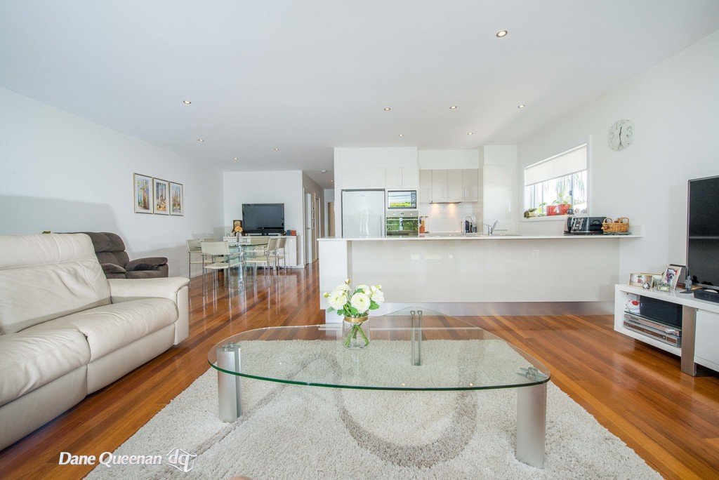 37 Spinnaker Way CORLETTE 8