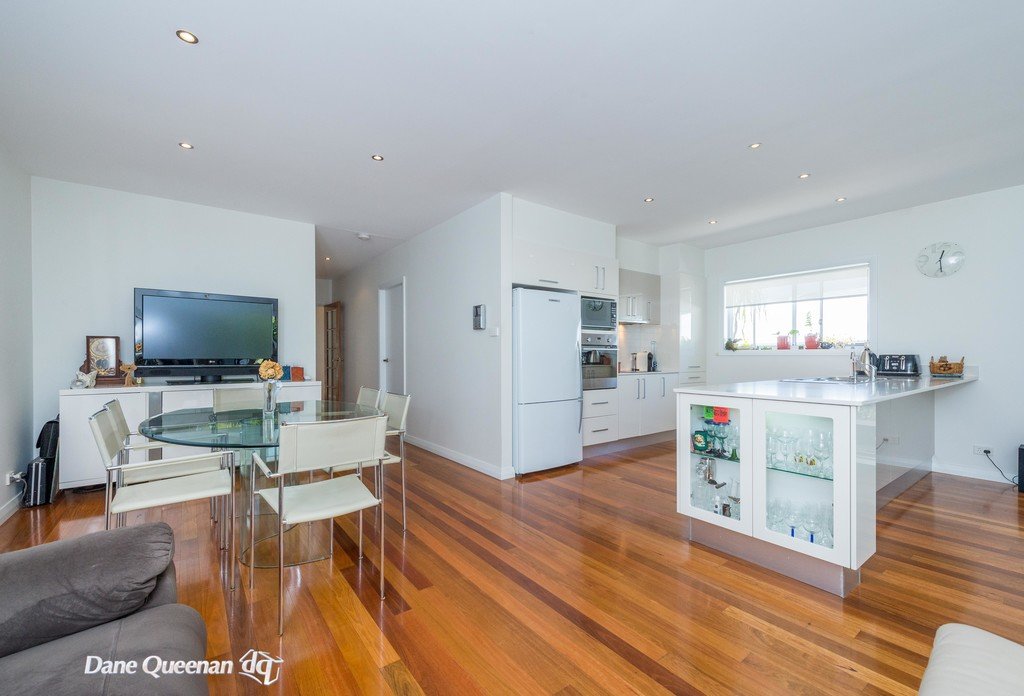 37 Spinnaker Way CORLETTE 9