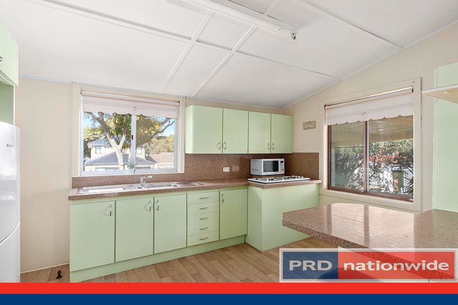 37 St Catherine Street MORTDALE 3