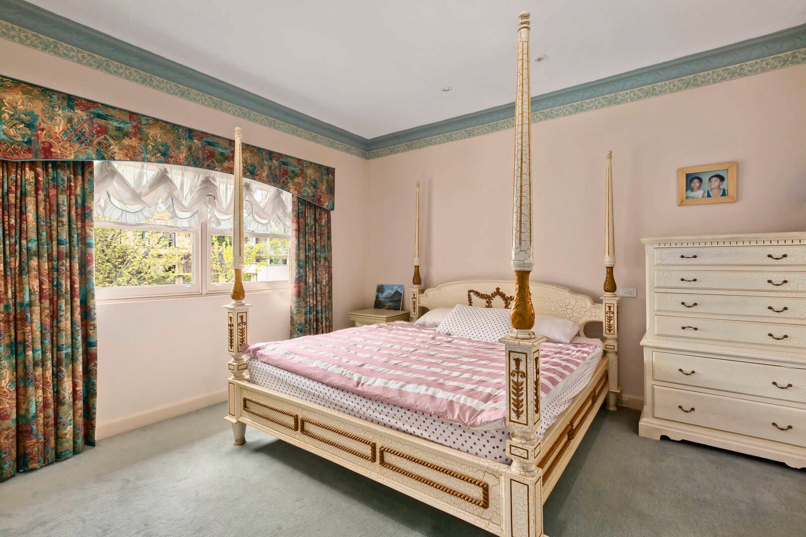 Real Estate and Property in 37 St Georges Road, Toorak, VIC