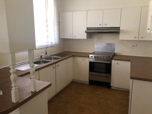 37 Stafford Street PENRITH 4