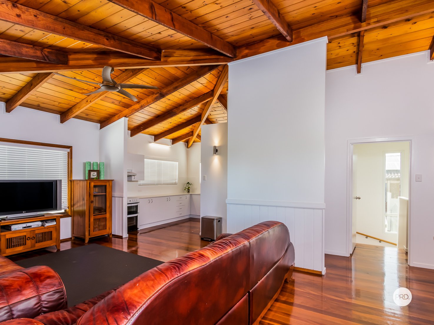 37 STRADBROKE Street REDLAND BAY 25