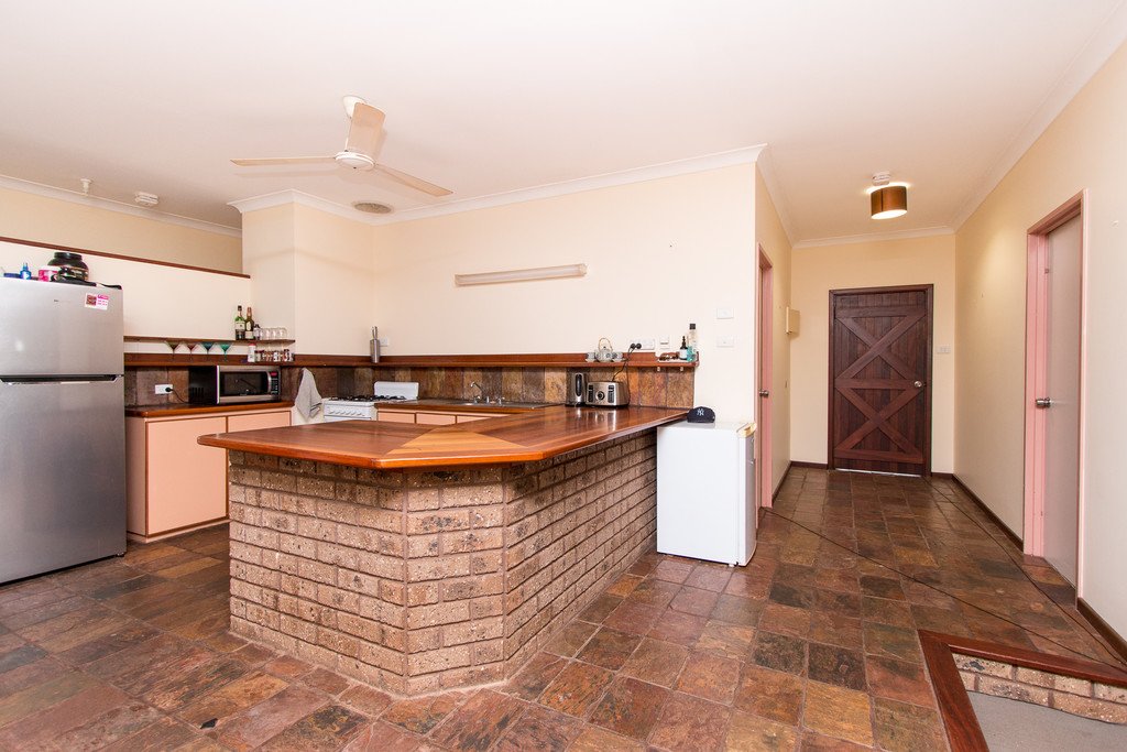 37 Taiji Road CABLE BEACH 5