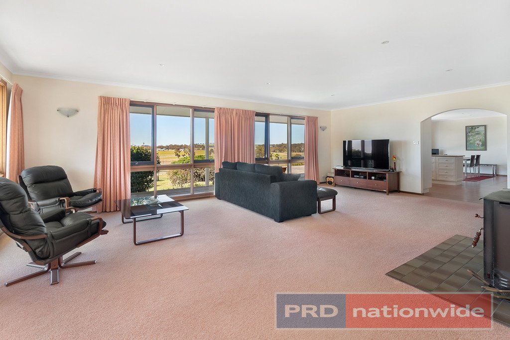 37 Tansey Court TRAWALLA 9