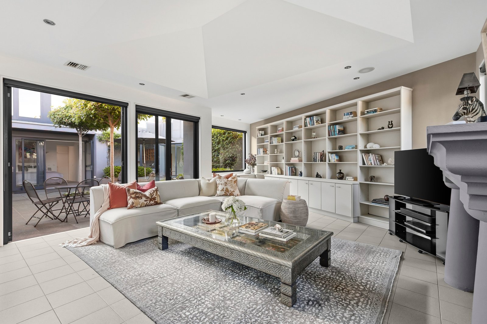 3/7 The Ridge, Canterbury, 3126