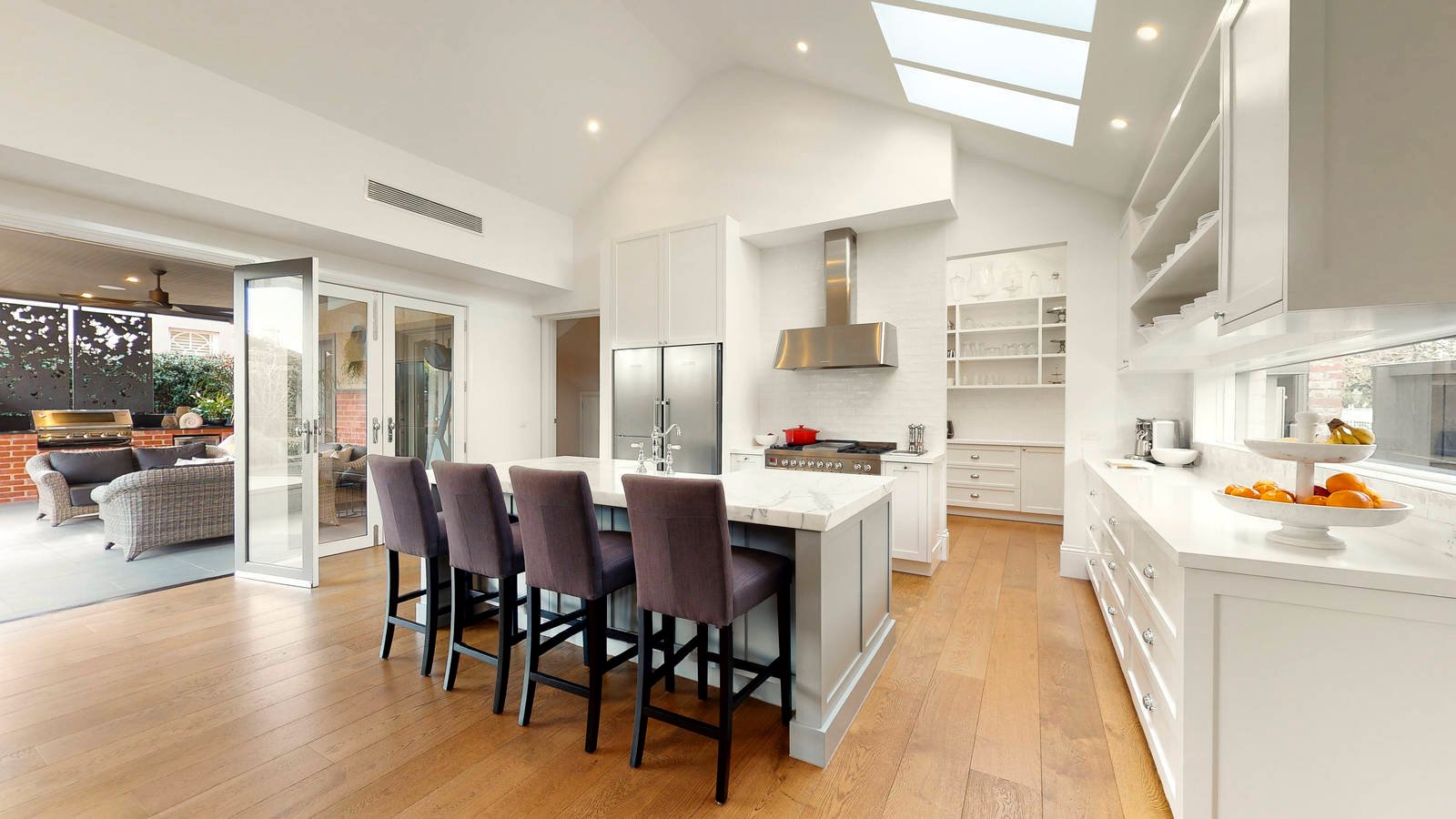 Real Estate and Property in 37 The Ridge, Canterbury, VIC