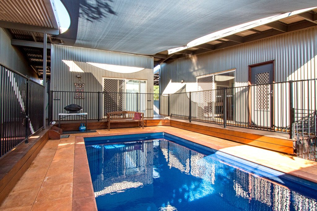 37 Tomarito Crescent BILINGURR 4