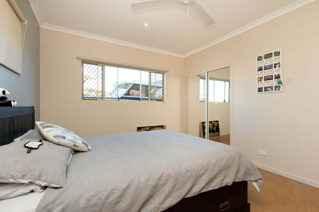 37 Tomarito Crescent BILINGURR 9