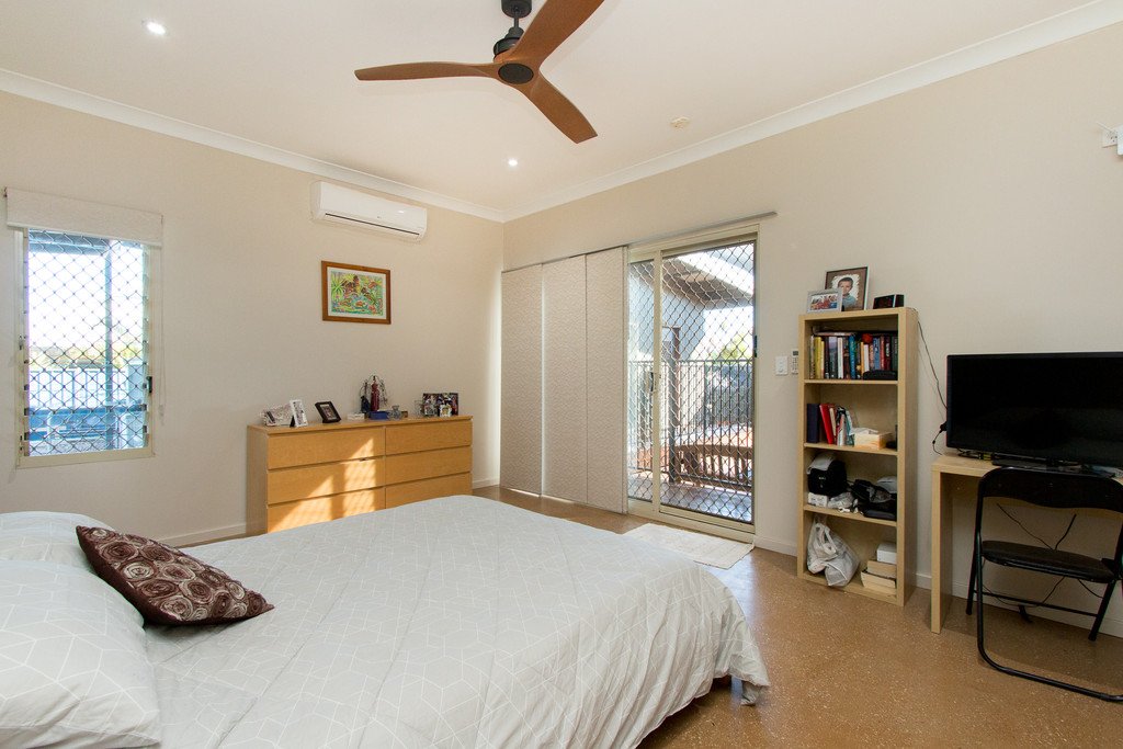 37 Tomarito Crescent BILINGURR 22