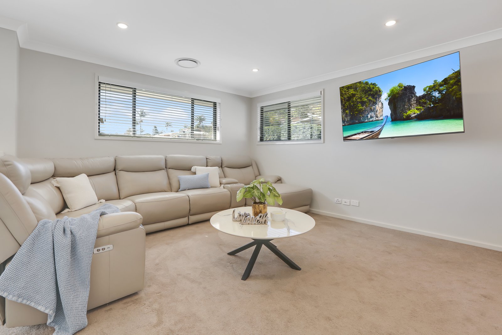 37 Tomerong Street TULLIMBAR 9