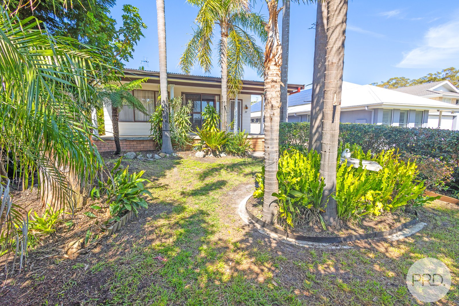 37 Trafalgar Street NELSON BAY 19