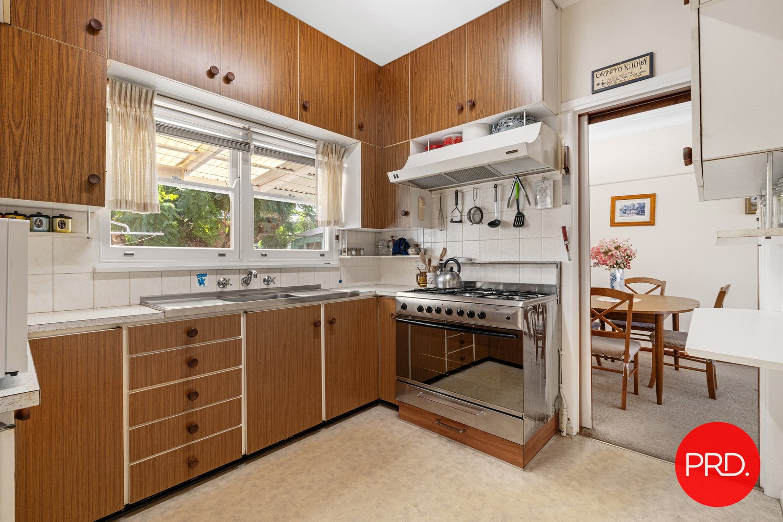 37 Traynor Avenue KOGARAH 4