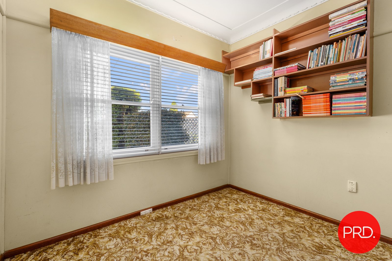 37 Traynor Avenue KOGARAH 13