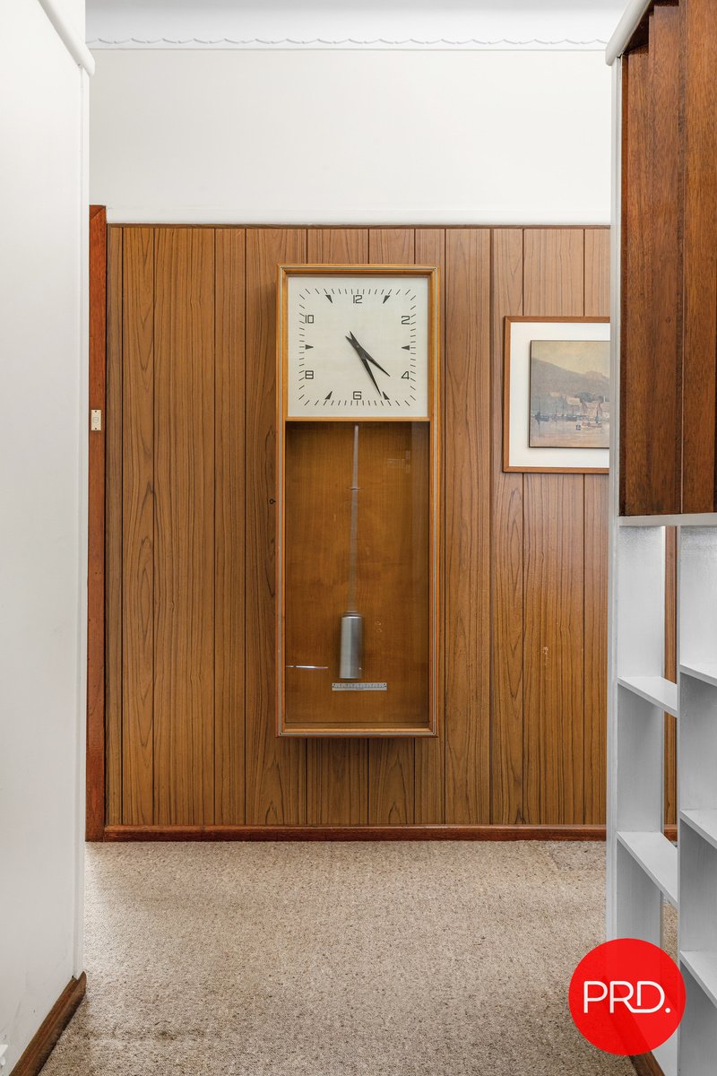 37 Traynor Avenue KOGARAH 16